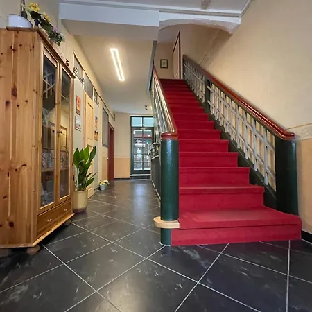 Warener Hof * Waren (Mueritz)